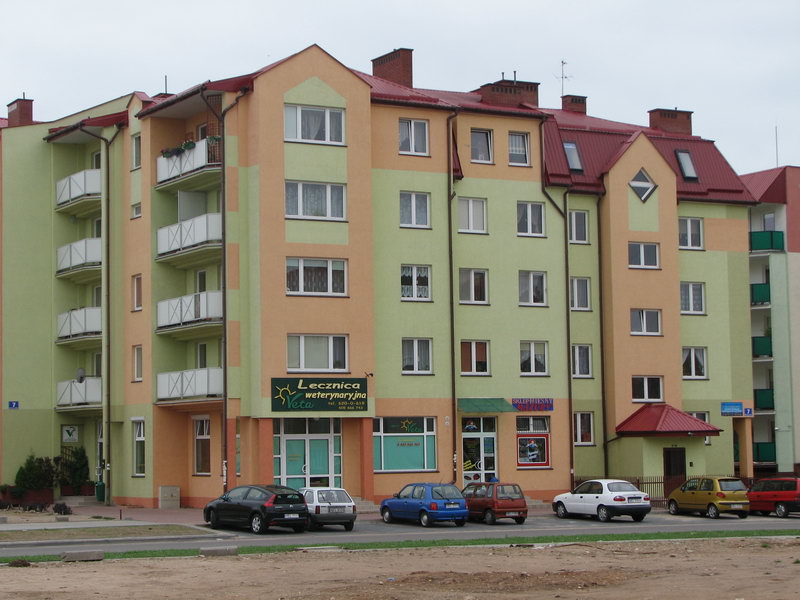 Wsp�lnota Mieszkaniowa "Jeziorna" ul. Matki Teresy z Kalkuty 7